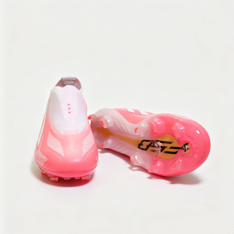 Sports Equipment For Boys - Scarpe da Calcio NO-LACE F50 di