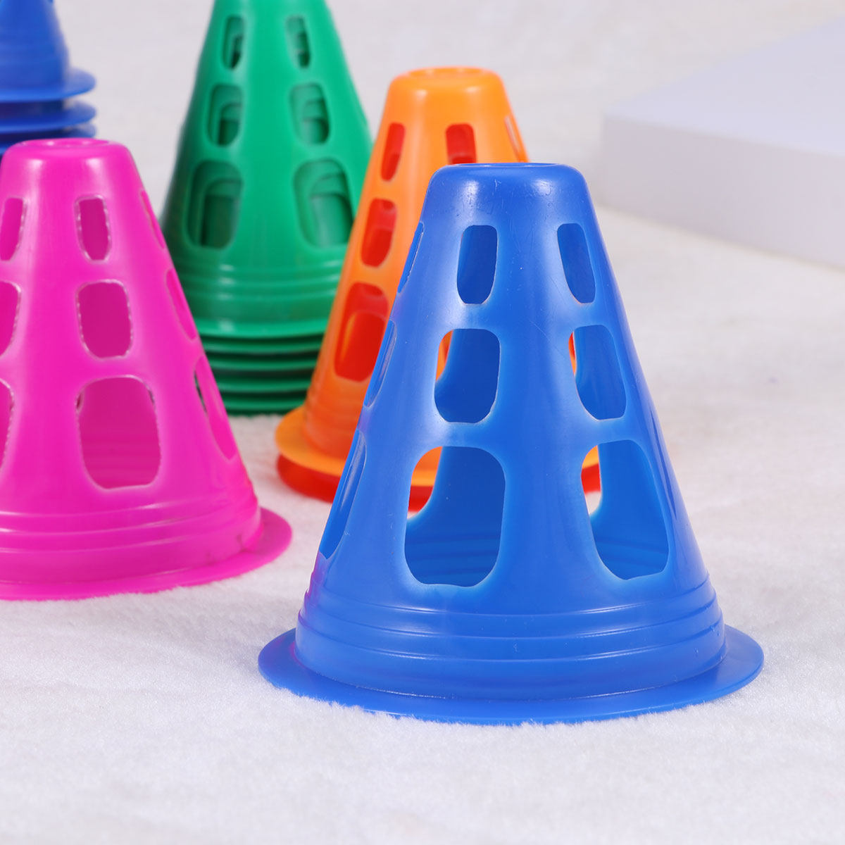 Football Training Cone - 25 Coni Sportivi Rinforzati Antirottura per