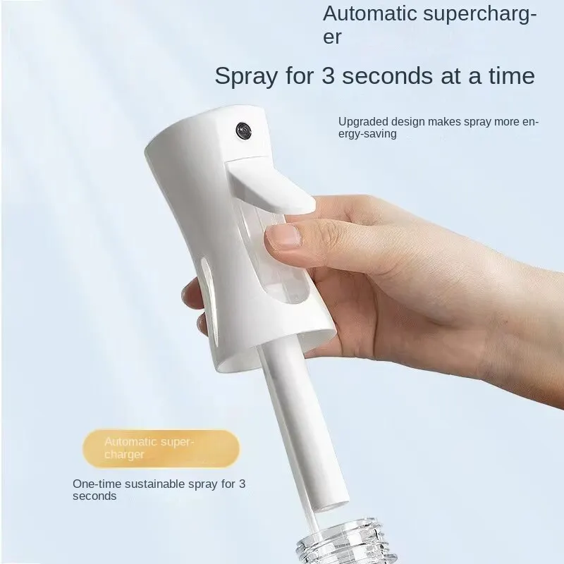 Flacone Spray a Pressione Cont - Sports Equipment Disinfectant Spray recensione e prezzo
